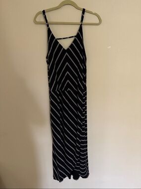 New Evereve Peyton Jensen Black and White Striped Maxi Dress